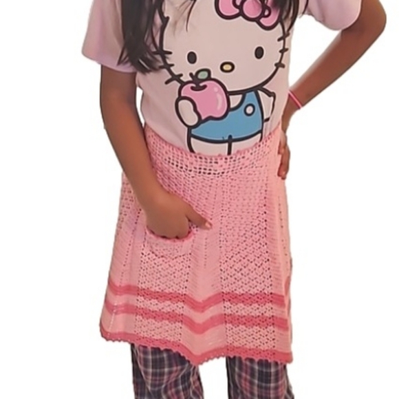 Hand Crafted Kitchen Crochet Apron Pink Vintage Cottagecore Floral open stitch - Picture 7 of 17